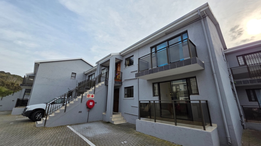 2 Bedroom Property for Sale in Hartenbos Central Western Cape